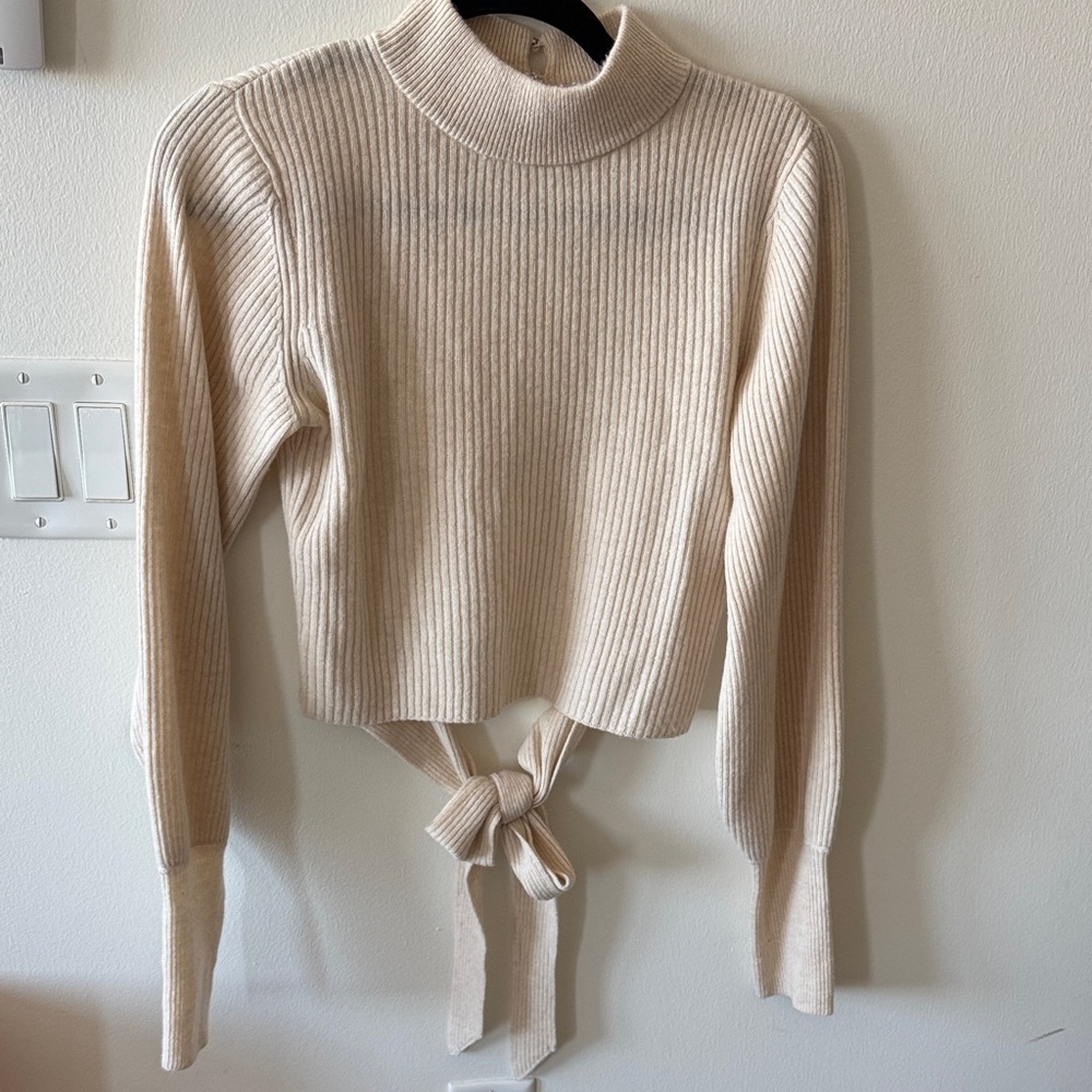 Reformation Size Small Women’s Osteria Open Back Cream Cropped Cashmere Sweater